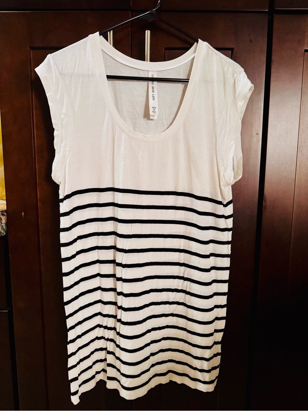 Lorna Jane White Short Sleeve Tee with Black Stripes